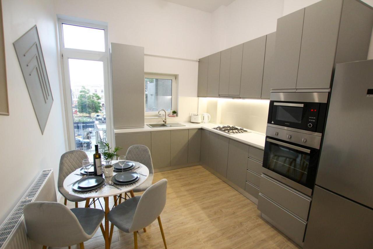 Mianelly Center Apartment คอนสตันซา ภายนอก รูปภาพ