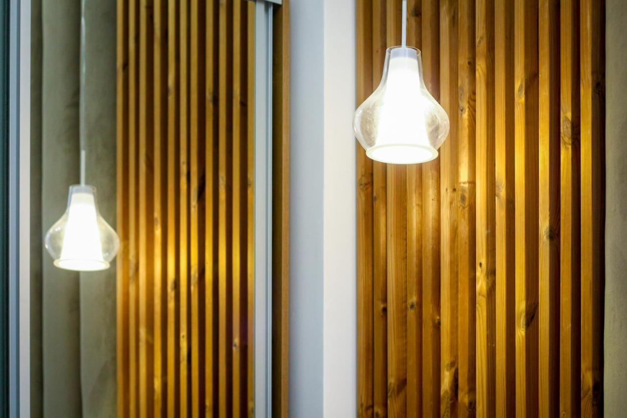 Mianelly Center Apartment คอนสตันซา ภายนอก รูปภาพ